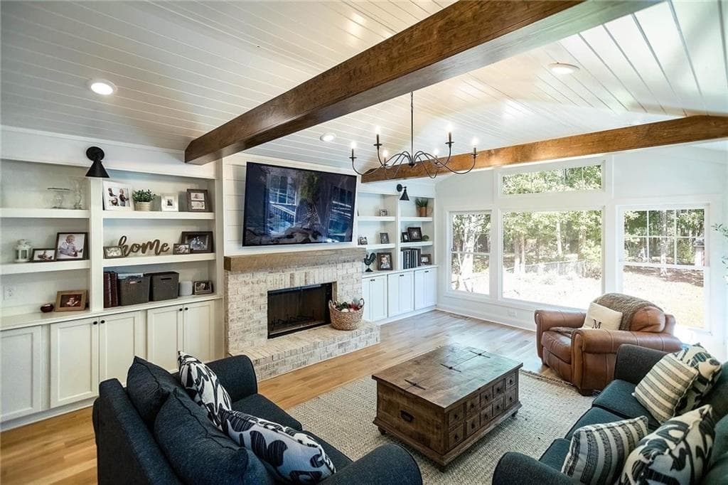 3 bedroom, 3 bathroom, 2,510 sq ft single family residence for rent at 283 Northgate Trace, Roswell, GA 30075 for $4,350 a month — photo 3