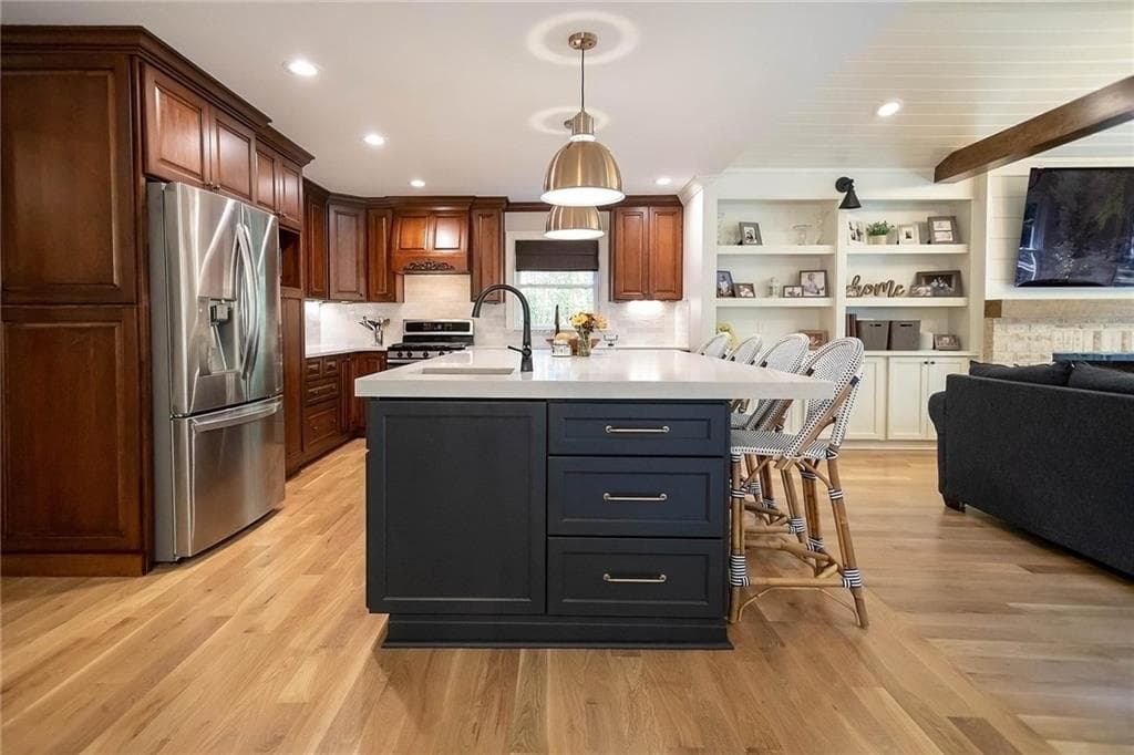 3 bedroom, 3 bathroom, 2,510 sq ft single family residence for rent at 283 Northgate Trace, Roswell, GA 30075 for $4,350 a month — photo 5