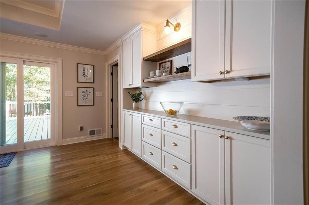 3 bedroom, 3 bathroom, 2,510 sq ft single family residence for rent at 283 Northgate Trace, Roswell, GA 30075 for $4,350 a month — photo 6
