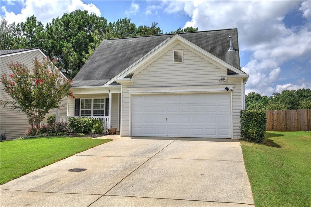 3 bedroom, 3 bathroom, 1,595 sq ft single family residence under contract at 312 Meadows Lane, Canton, GA 30114 — photo 4