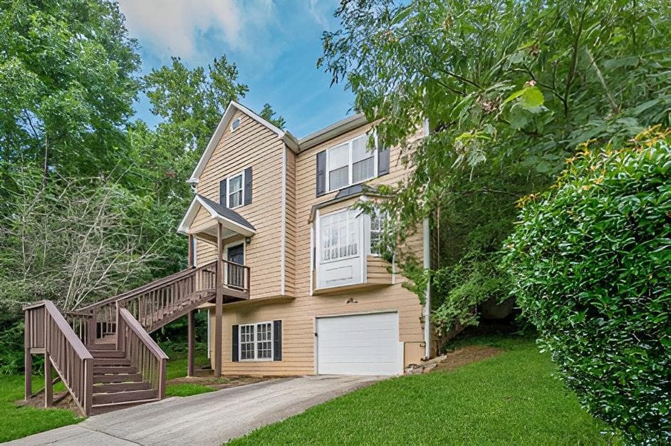3 bedroom, 3 bathroom, 1,526 sq ft single family residence for sale at 4231 Wexford Downs Way, Acworth, GA 30101 — photo 4