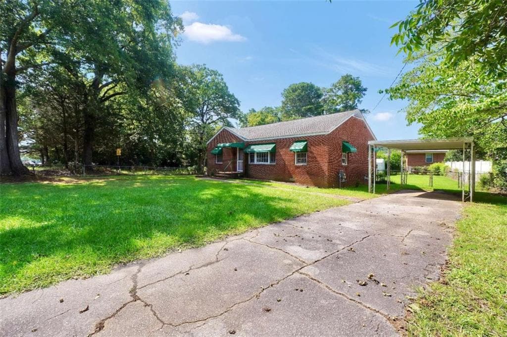 3 bedroom, 1 bathroom, 1,093 sq ft single family residence for sale at 359 Keys Ferry Street, Mcdonough, GA 30253 — photo 2