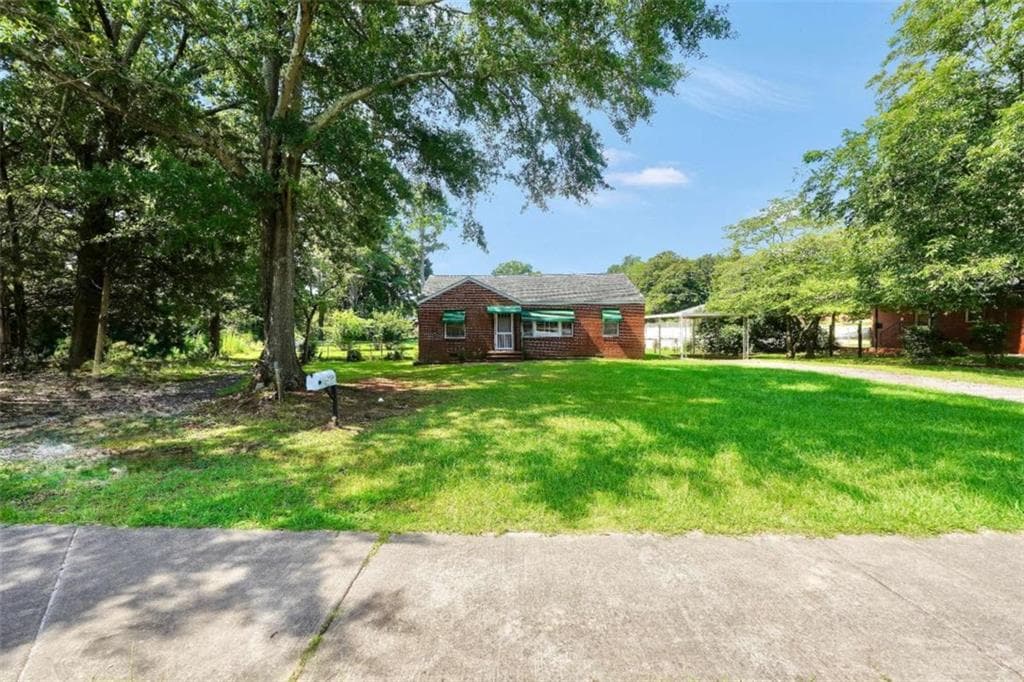 3 bedroom, 1 bathroom, 1,093 sq ft single family residence for sale at 359 Keys Ferry Street, Mcdonough, GA 30253 — photo 3