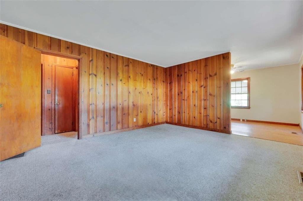 3 bedroom, 1 bathroom, 1,093 sq ft single family residence for sale at 359 Keys Ferry Street, Mcdonough, GA 30253 — photo 4