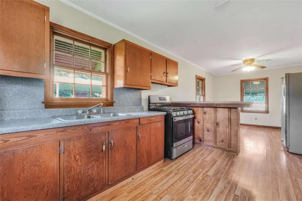 3 bedroom, 1 bathroom, 1,093 sq ft single family residence for sale at 359 Keys Ferry Street, Mcdonough, GA 30253 — photo 6