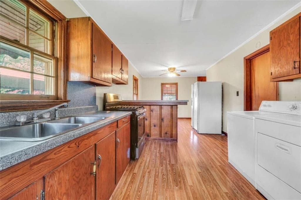 3 bedroom, 1 bathroom, 1,093 sq ft single family residence for sale at 359 Keys Ferry Street, Mcdonough, GA 30253 — photo 7