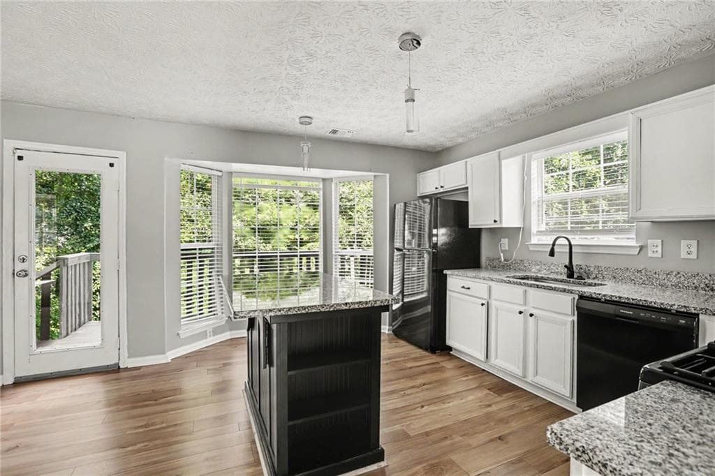 3 bedroom, 3 bathroom, 1,534 sq ft single family residence for sale at 2984 Rapids Drive, Decatur, GA 30034 — photo 9
