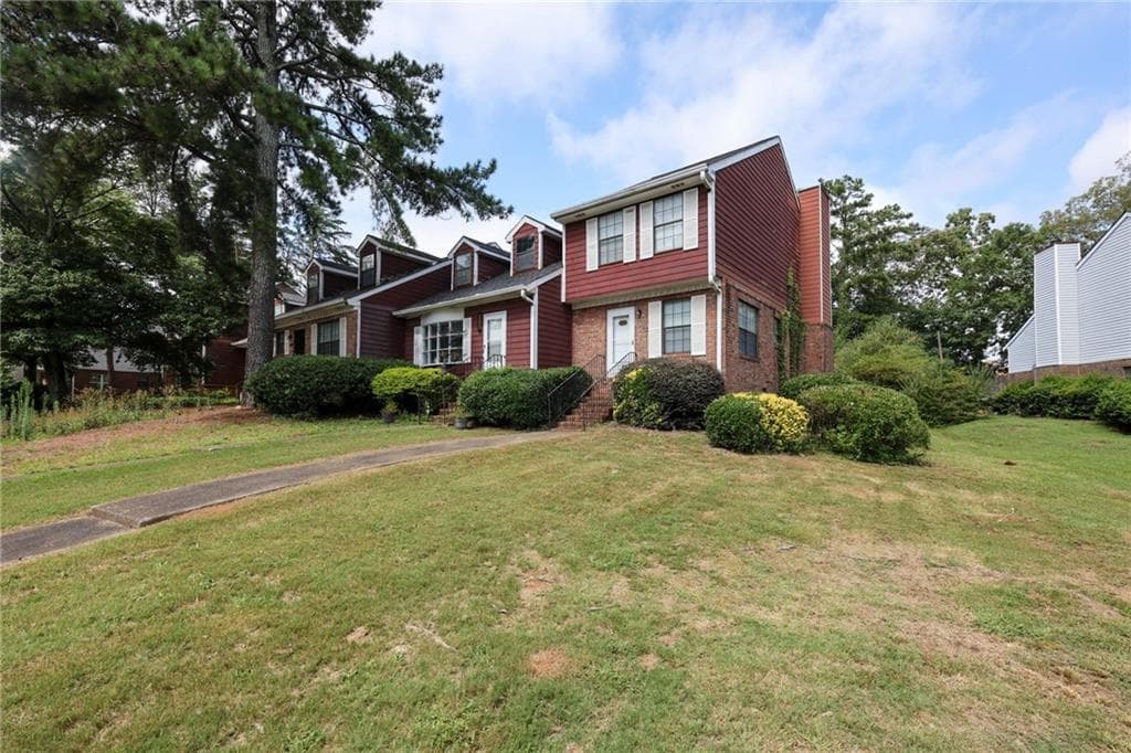 2 bedroom, 3 bathroom, 1,184 sq ft townhouse for rent at 5461 Park Place, Atlanta, GA 30349 for $1,650 a month — photo 2