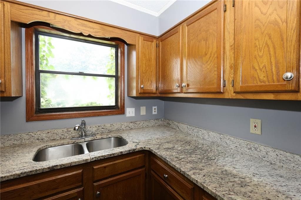 2 bedroom, 3 bathroom, 1,184 sq ft townhouse for rent at 5461 Park Place, Atlanta, GA 30349 for $1,650 a month — photo 8