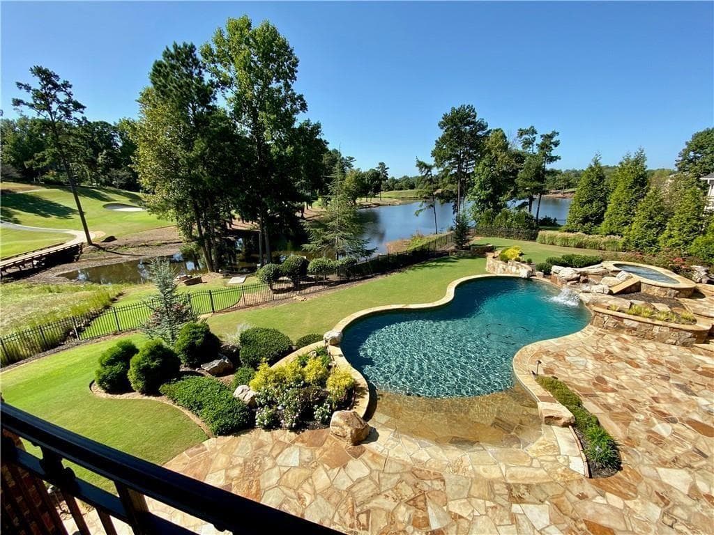 6 bedroom, 9 bathroom, 13,690 sq ft single family residence under contract at 2957 Darlington Run Run, Duluth, GA 30097 — photo 2