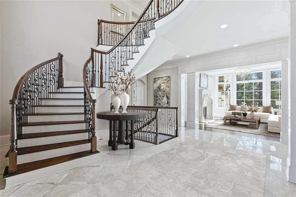 6 bedroom, 9 bathroom, 13,690 sq ft single family residence under contract at 2957 Darlington Run Run, Duluth, GA 30097 — photo 4