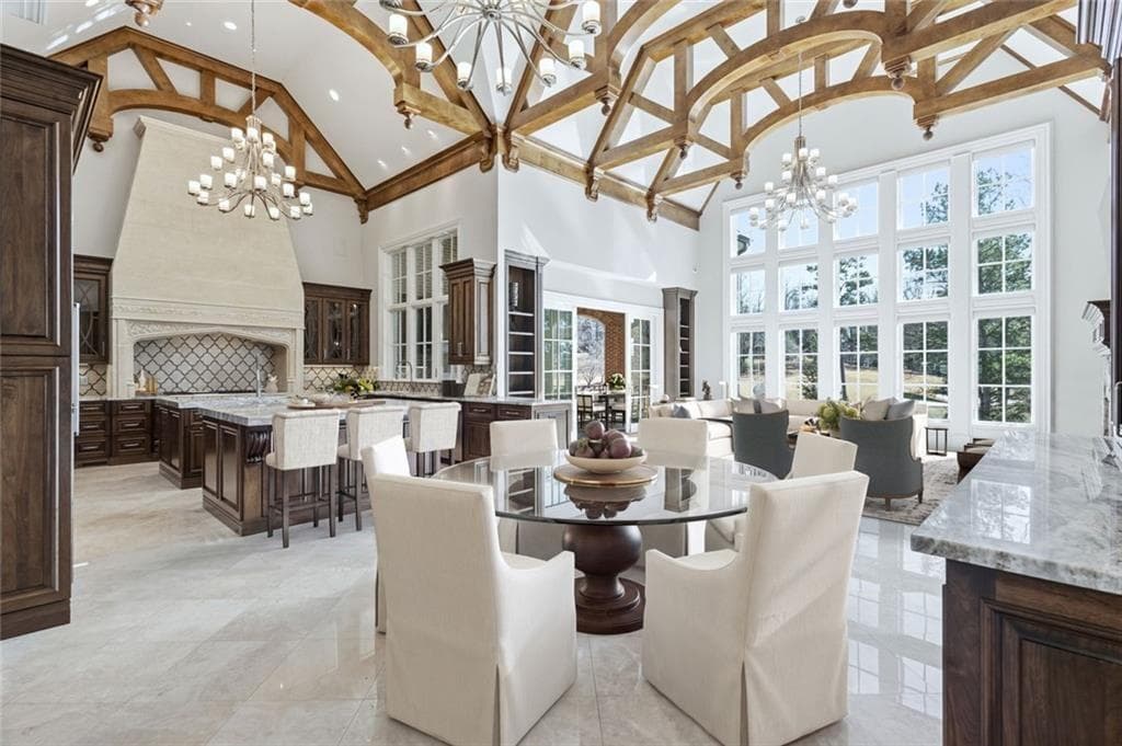 6 bedroom, 9 bathroom, 13,690 sq ft single family residence under contract at 2957 Darlington Run Run, Duluth, GA 30097 — photo 5