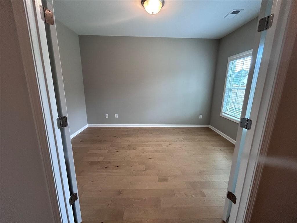 4 bedroom, 3 bathroom, 2,432 sq ft single family residence for rent at 310 E River Cane Run Run, Perry, GA 31069 for $2,600 a month — photo 3