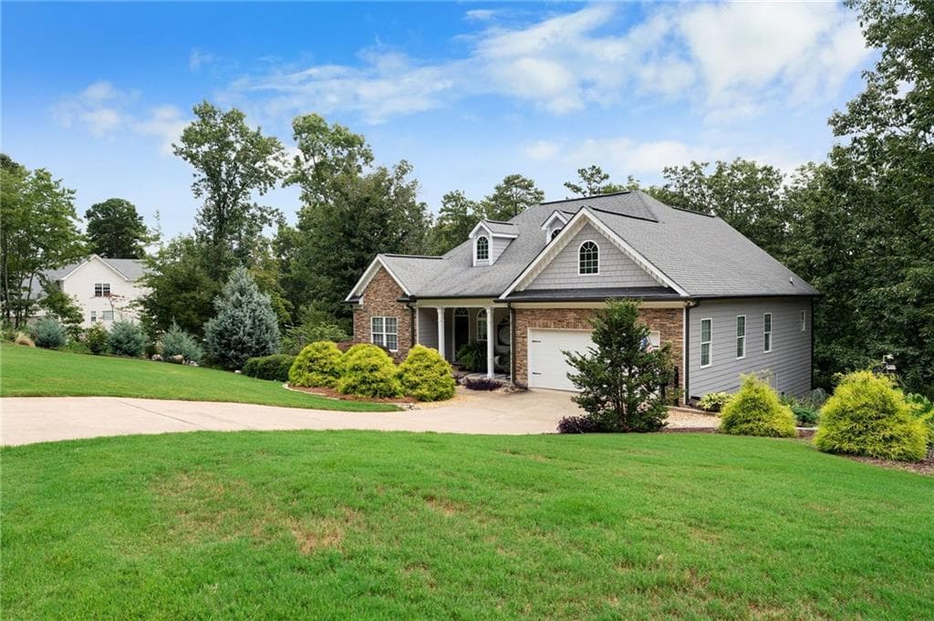 5 bedroom, 5 bathroom, 2,392 sq ft single family residence for sale at 23 Hunters Ridge Drive, Adairsville, GA 30103 — photo 2