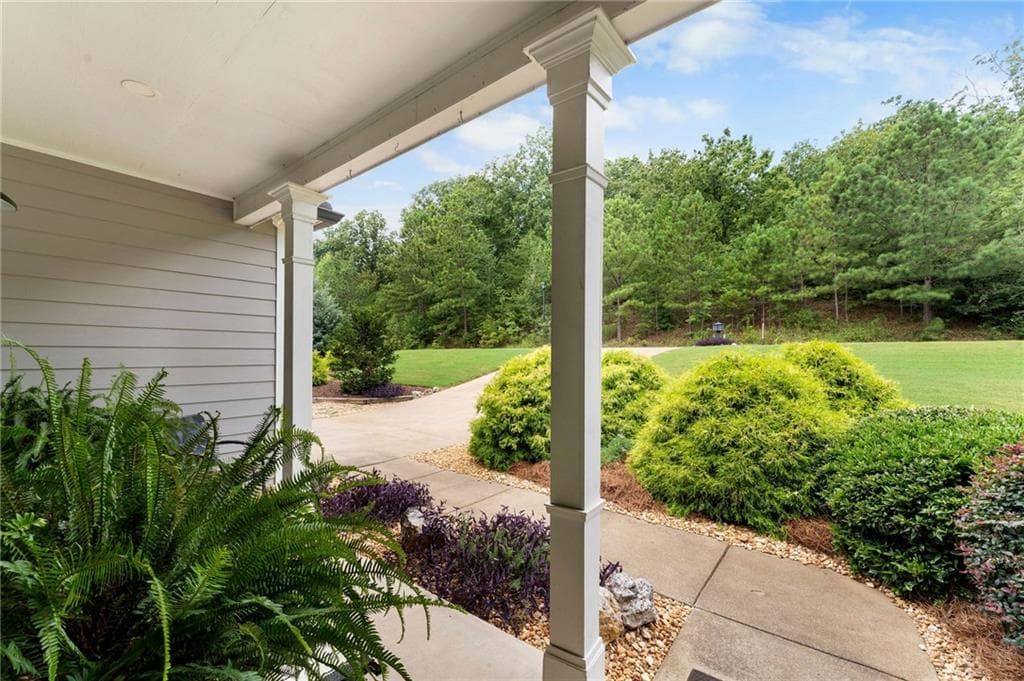 5 bedroom, 5 bathroom, 2,392 sq ft single family residence for sale at 23 Hunters Ridge Drive, Adairsville, GA 30103 — photo 5