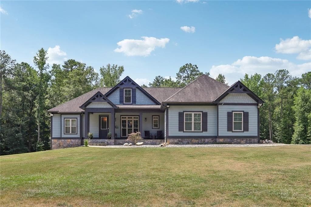 4 bedroom, 5 bathroom, 5,094 sq ft single family residence for sale at 96 Grassy Springs Court, Oxford, GA 30054 — photo 2