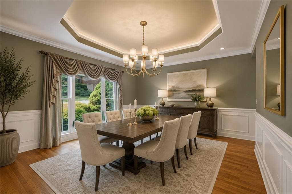 5 bedroom, 5 bathroom, 4,566 sq ft single family residence for sale at 421 Clubview Drive, Woodstock, GA 30189 — photo 8