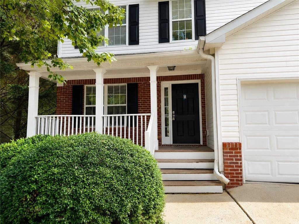 4 bedroom, 4 bathroom, 2,057 sq ft single family residence for sale at 119 Bainbridge Court, Dallas, GA 30132 — photo 2