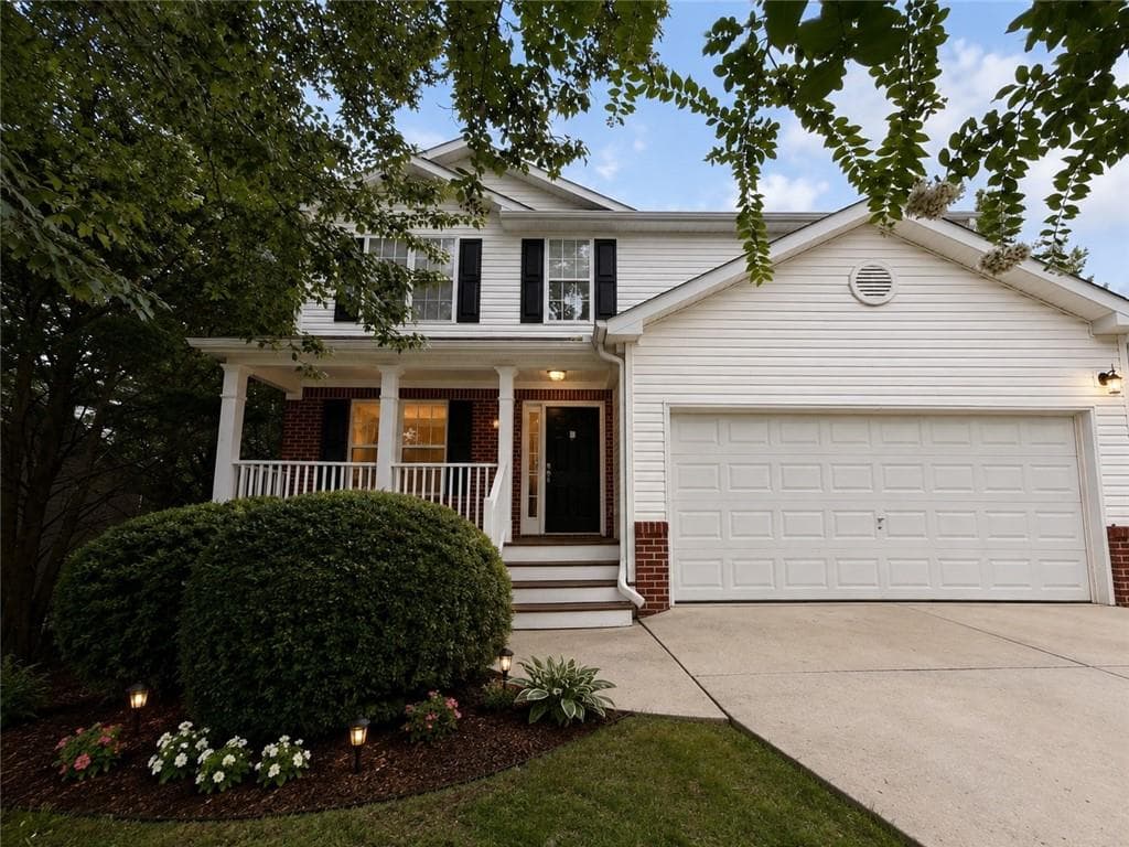 4 bedroom, 4 bathroom, 2,057 sq ft single family residence for sale at 119 Bainbridge Court, Dallas, GA 30132 — photo 4