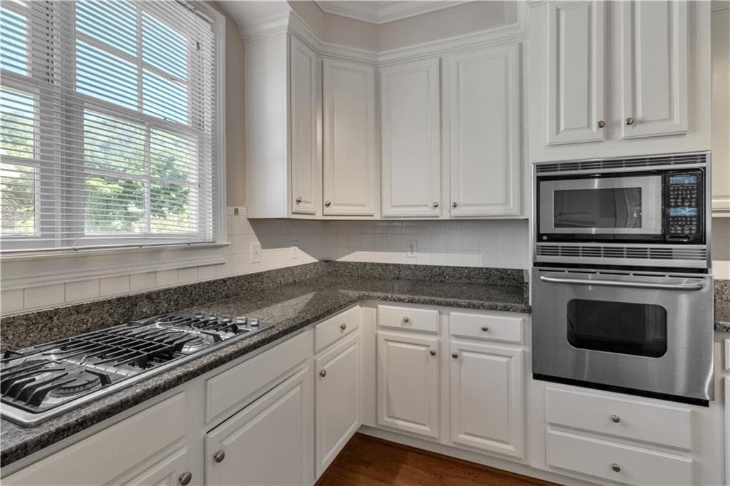 4 bedroom, 4 bathroom, 4,022 sq ft single family residence for sale at 362 Bridgebrook Lane, Smyrna, GA 30082 — photo 9