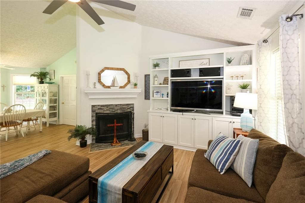 3 bedroom, 2 bathroom, 1,577 sq ft single family residence under contract at 531 Cedar Ridge Road, Monroe, GA 30656 — photo 5