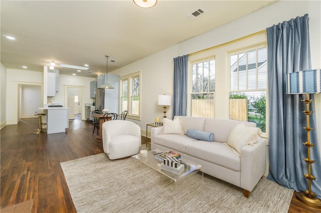 3 bedroom, 3 bathroom, 1,700 sq ft single family residence for sale at 3117 Semmes Street, East Point, GA 30344 — photo 7