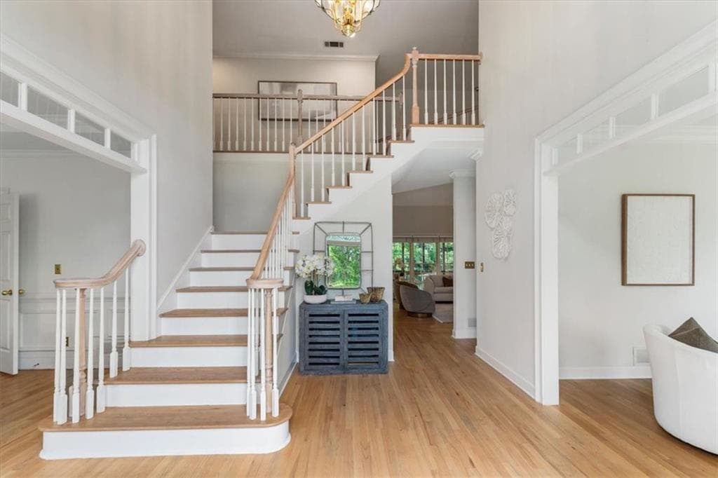 6 bedroom, 5 bathroom, 5,905 sq ft single family residence for sale at 9170 Nesbit Lakes Drive, Roswell, GA 30022 — photo 4