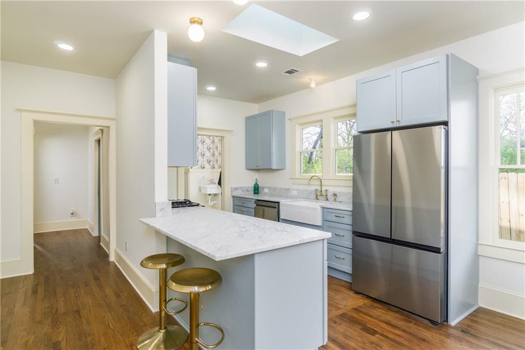3 bedroom, 3 bathroom, 1,700 sq ft single family residence for sale at 3117 Semmes Street, East Point, GA 30344