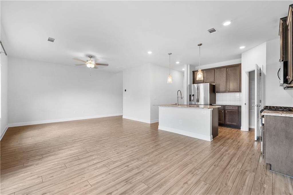 3 bedroom, 3 bathroom, 1,891 sq ft single family residence for rent at 258 Station Overlook Drive, Auburn, GA 30011 for $2,200 a month — photo 7