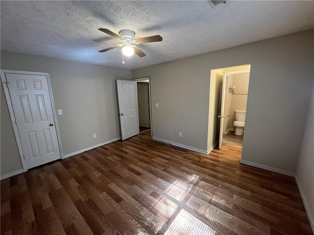 duplex for sale at 5913 Summerglen Lane, Atlanta, GA 30349 — photo 8