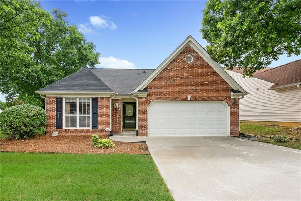 3 bedroom, 2 bathroom, 1,568 sq ft single family residence for rent at 1755 Arborwood Drive, Grayson, GA 30017 for $2,100 a month — photo 1 of 26