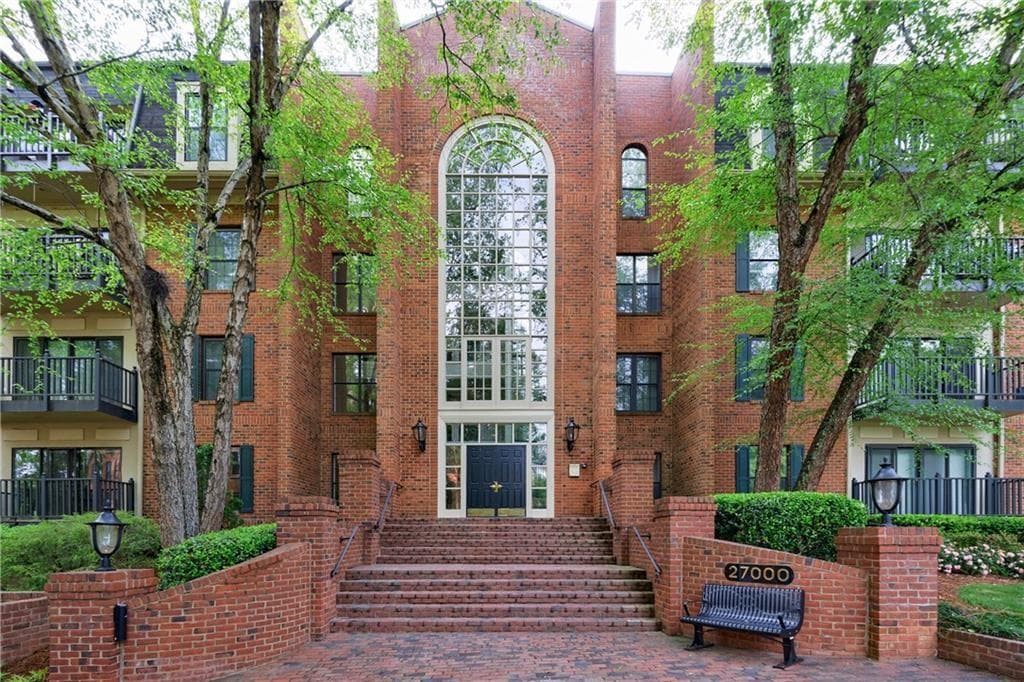 2 bedroom, 2 bathroom condominium for rent at 27306 Plantation Drive 306, Atlanta, GA 30324 for $2,400 a month — photo 1 of 57