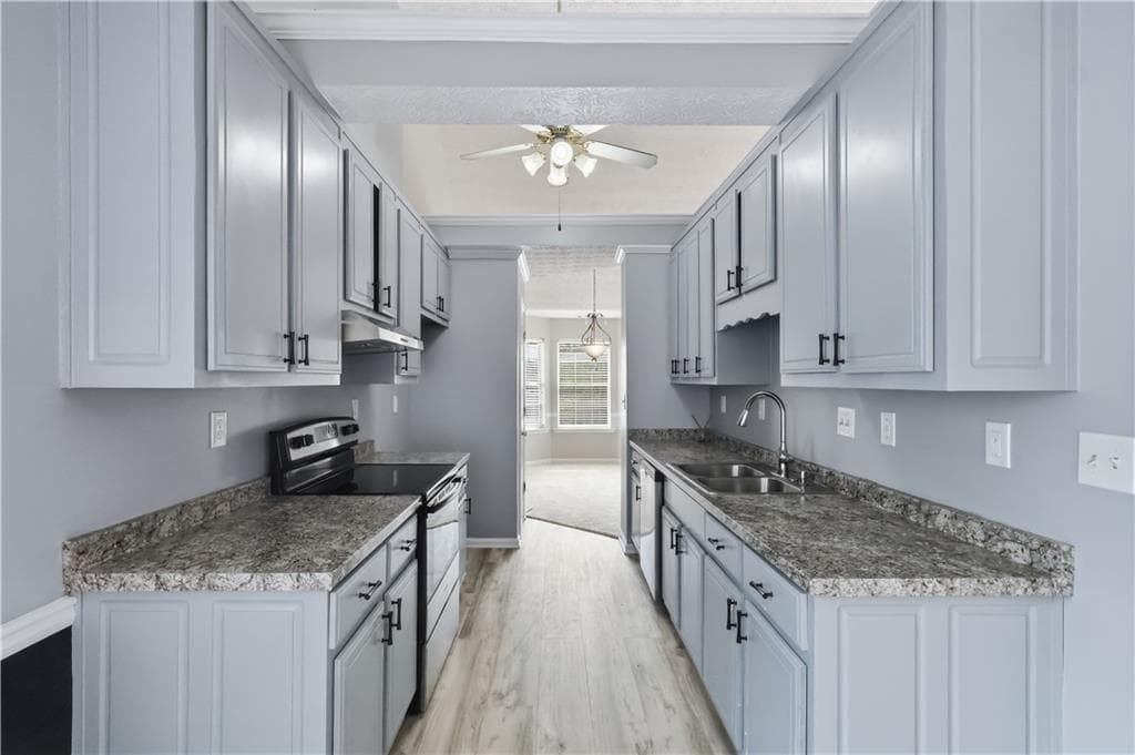 4 bedroom, 3 bathroom, 1,371 sq ft single family residence for sale at 165 Syracuse Lane, Covington, GA 30016 — photo 8