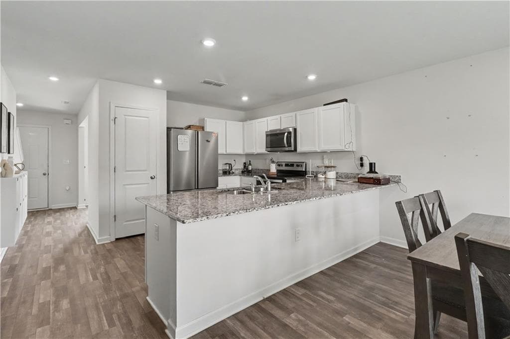 5 bedroom, 3 bathroom, 2,232 sq ft single family residence for sale at 502 Pemberton Street, Kingston, GA 30145 — photo 10