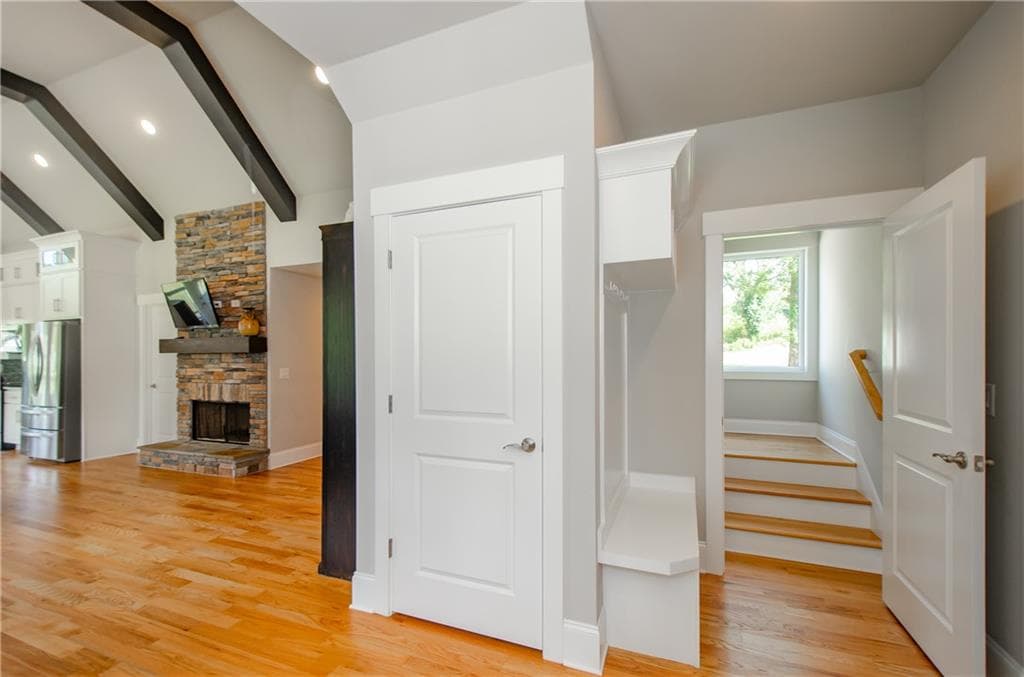 3 bedroom, 3 bathroom, 1,844 sq ft single family residence for sale at 161 Hensley Lane, Hoschton, GA 30548 — photo 5