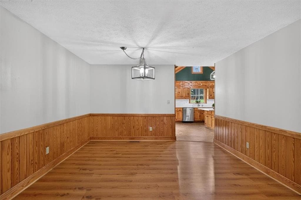 4 bedroom, 4 bathroom, 2,655 sq ft single family residence for sale at 98 Adair Hollow Road, Adairsville, GA 30103 — photo 10