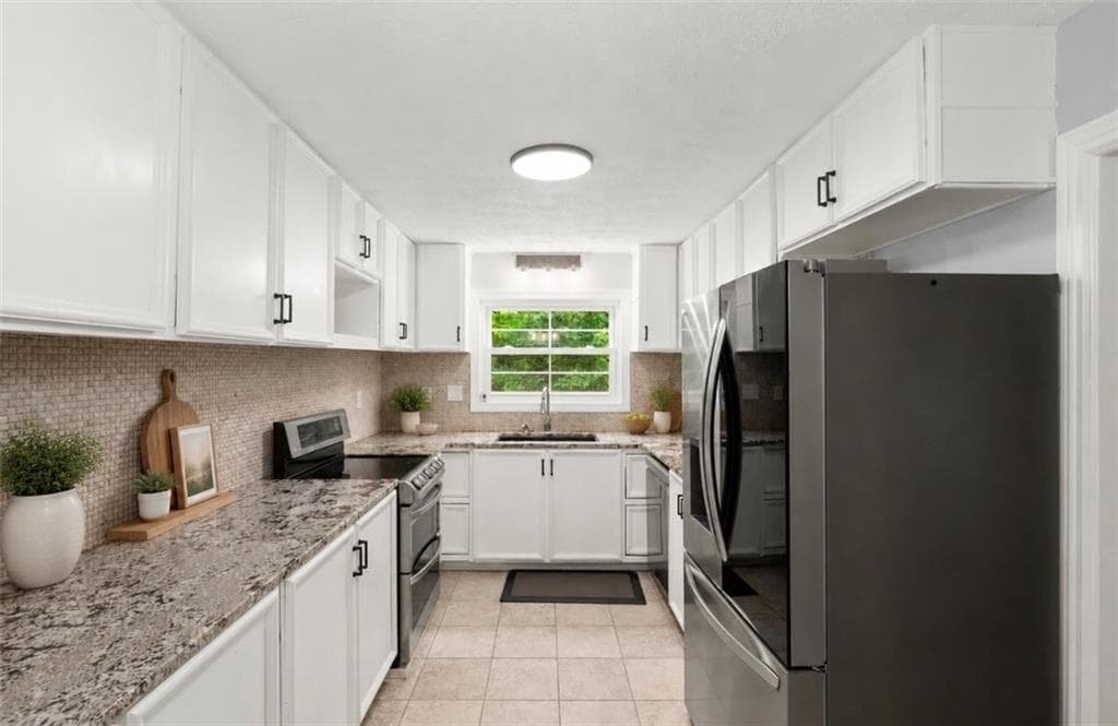 3 bedroom, 2 bathroom, 1,588 sq ft condominium for sale at 140 Woodhaven Way, Alpharetta, GA 30009 — photo 5