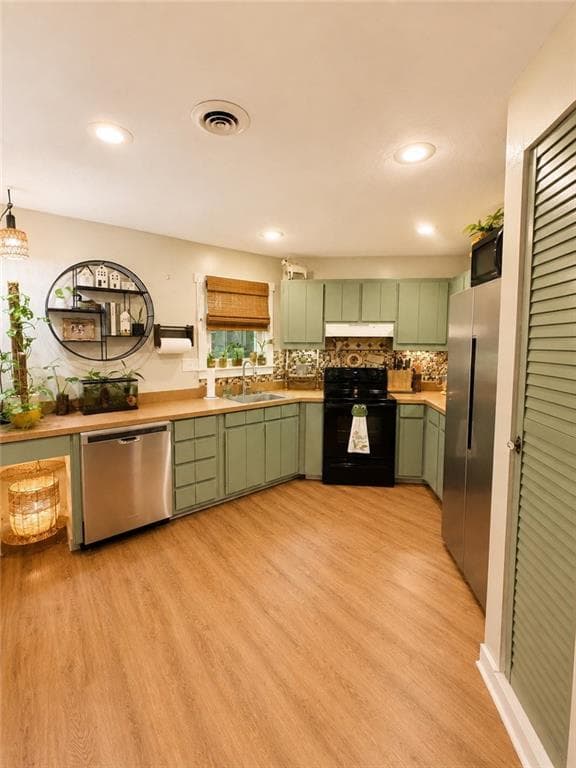 3 bedroom, 2 bathroom, 1,176 sq ft single family residence for sale at 3215 The Trail Road, Gainesville, GA 30501 — photo 8