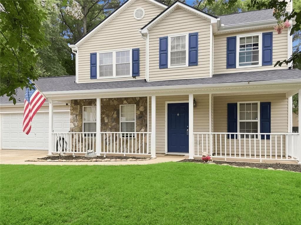 3 bedroom, 3 bathroom, 2,118 sq ft single family residence for sale at 900 Willow Springs Court, Loganville, GA 30052 — photo 1 of 16