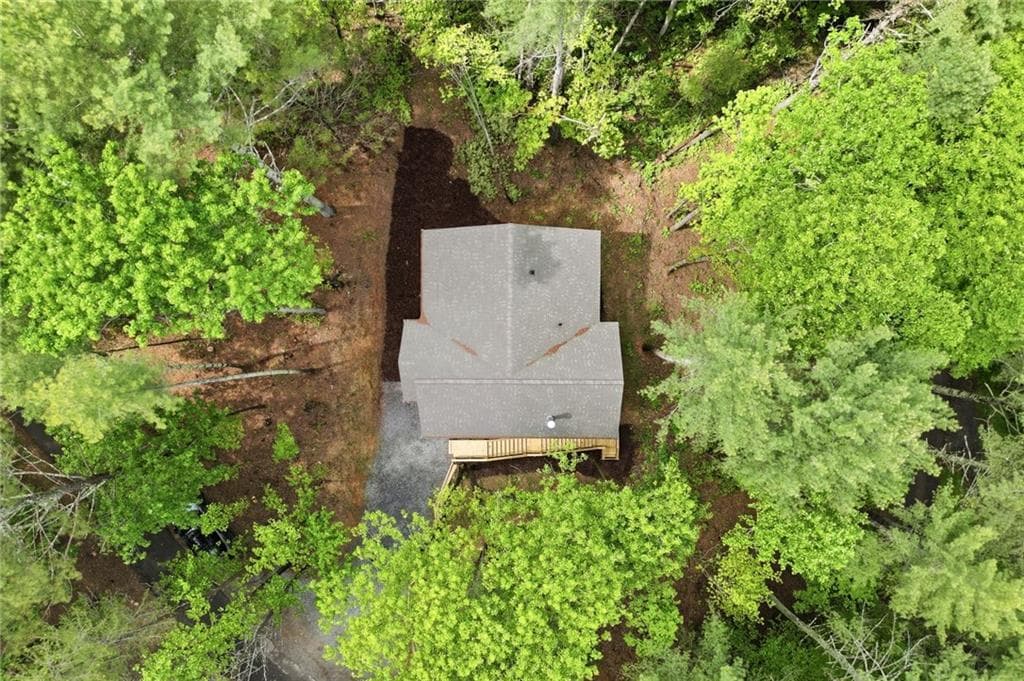2 bedroom, 2 bathroom, 2,242 sq ft single family residence for sale at 85 Christopher Drive, Ellijay, GA 30540 — photo 2