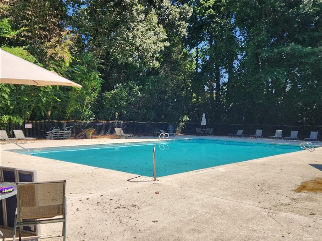 2 bedroom, 2 bathroom, 1,249 sq ft condominium for rent at 3107 Pine Heights Drive, Atlanta, GA 30324 for $1,795 a month — photo 6