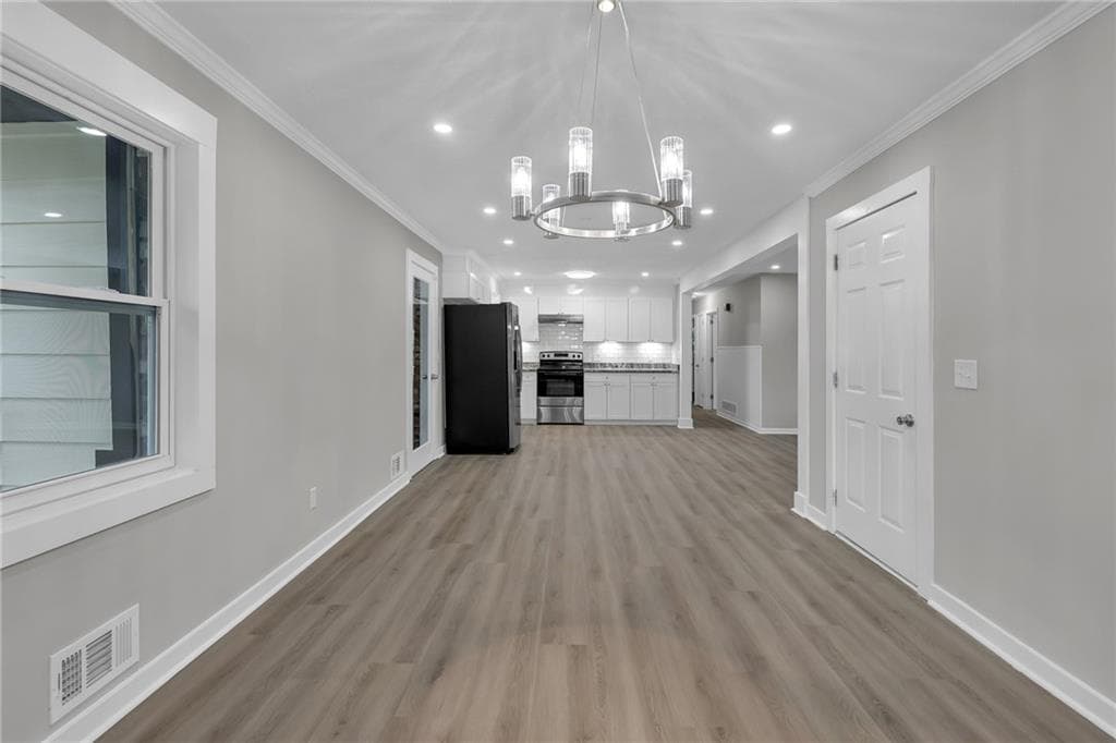 3 bedroom, 2 bathroom, 1,277 sq ft single family residence under contract at 2391 Prestige Valley Court, Morrow, GA 30260 — photo 4