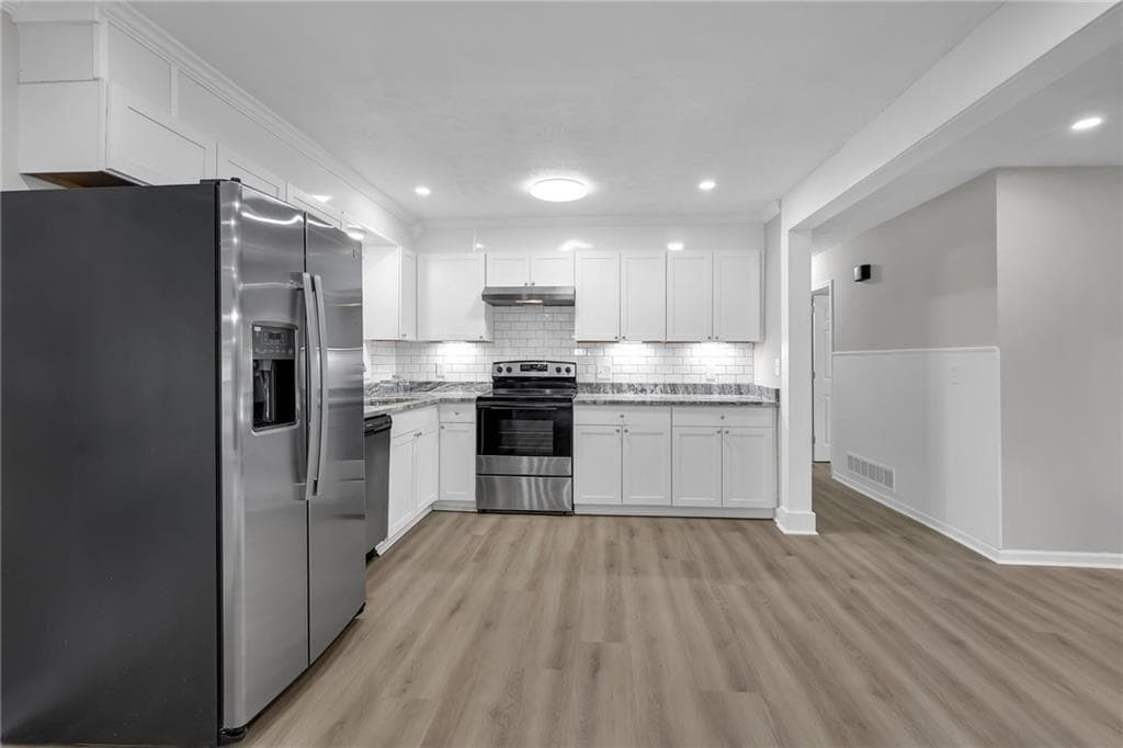 3 bedroom, 2 bathroom, 1,277 sq ft single family residence under contract at 2391 Prestige Valley Court, Morrow, GA 30260 — photo 6
