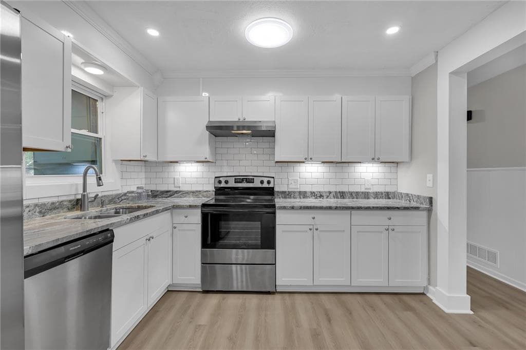 3 bedroom, 2 bathroom, 1,277 sq ft single family residence under contract at 2391 Prestige Valley Court, Morrow, GA 30260 — photo 9