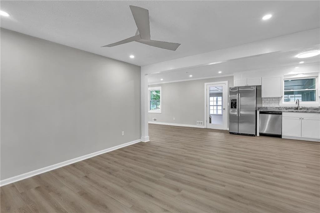 3 bedroom, 2 bathroom, 1,277 sq ft single family residence under contract at 2391 Prestige Valley Court, Morrow, GA 30260 — photo 10