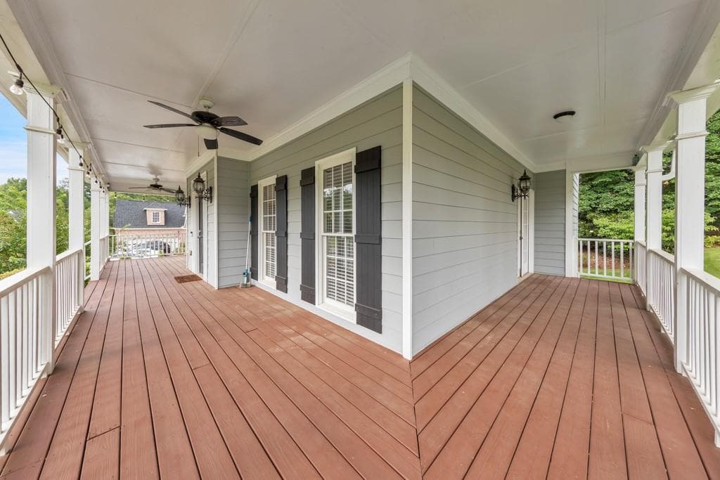 4 bedroom, 3 bathroom, 2,848 sq ft single family residence for sale at 2515 Galloways Farm Drive, Acworth, GA 30101 — photo 3