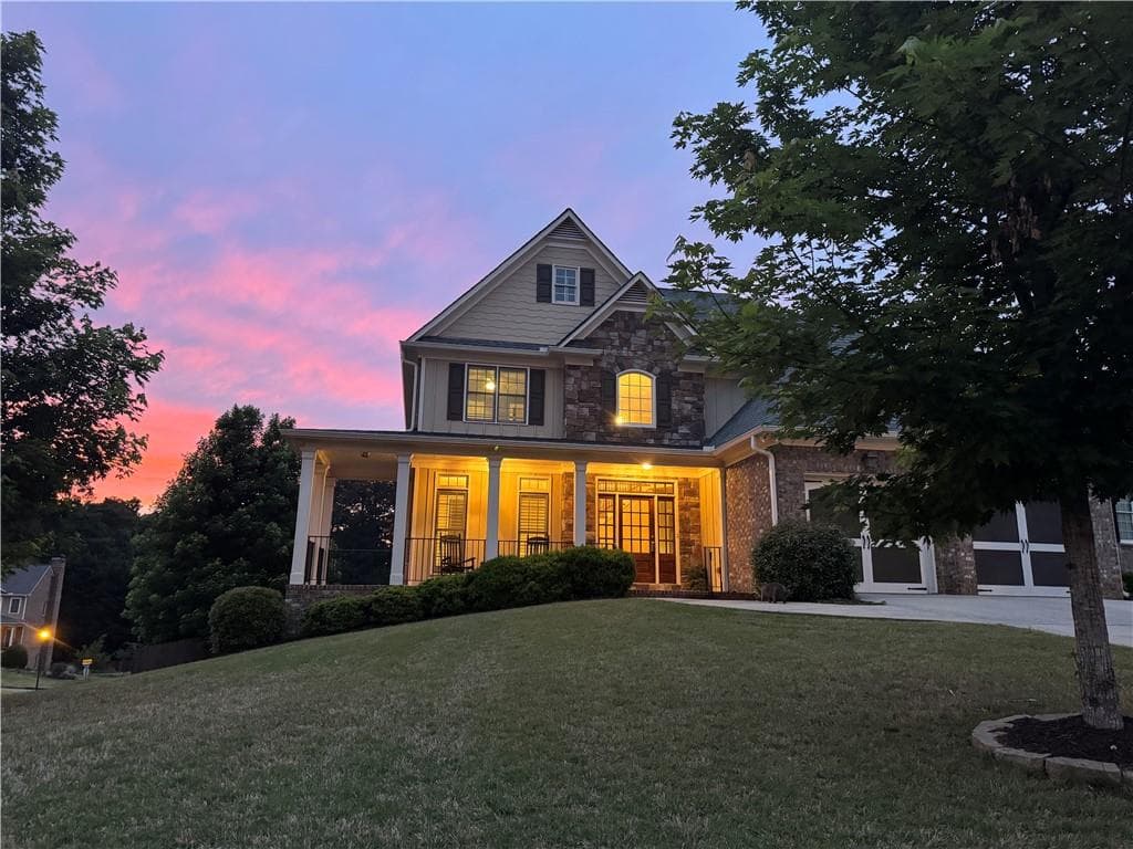 4 bedroom, 3 bathroom, 2,686 sq ft single family residence for sale at 4801 Saddle Creek Court, Acworth, GA 30101 — photo 2