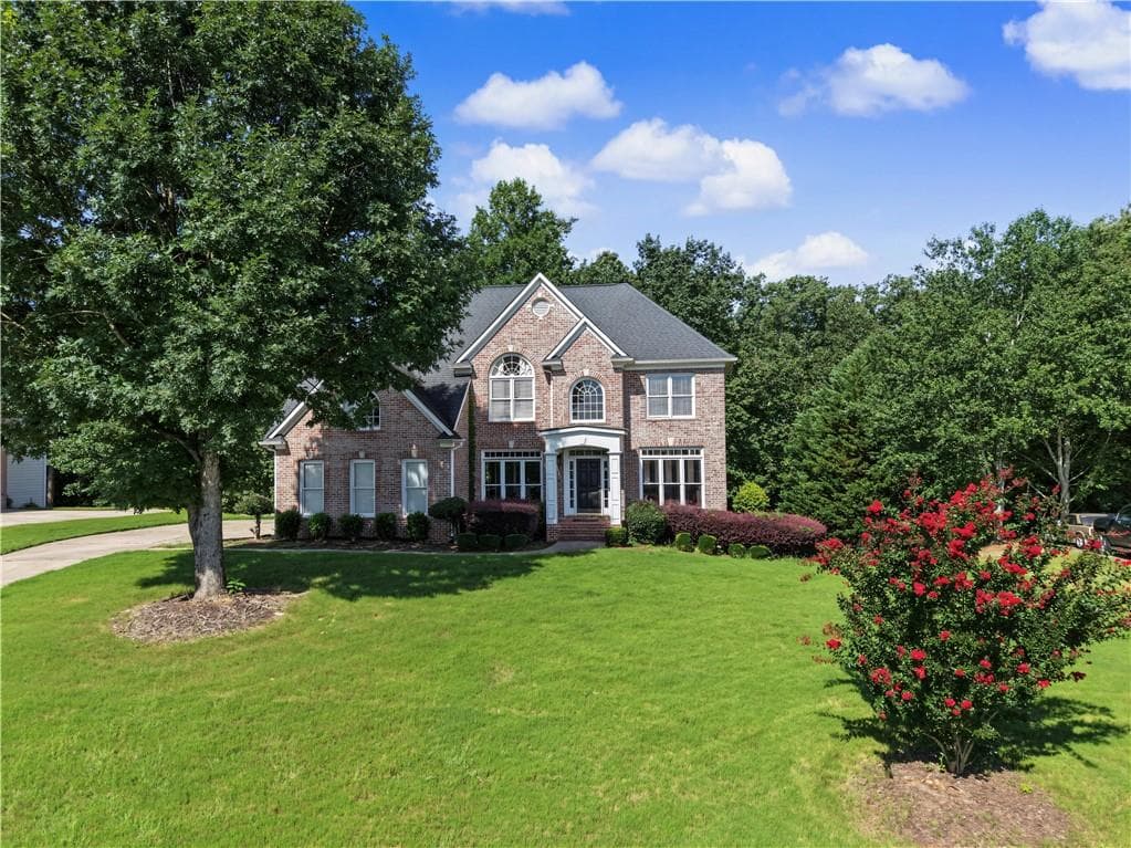 5 bedroom, 4 bathroom, 3,460 sq ft single family residence for sale at 5220 Stone Croft Trail, Atlanta, GA 30331 — photo 3