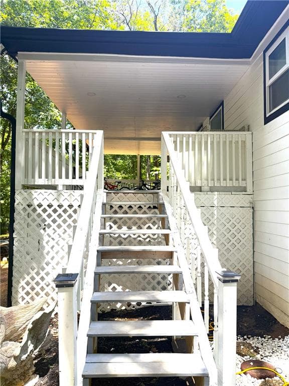 5 bedroom, 3 bathroom, 2,400 sq ft single family residence for sale at 31 Huckleberry Lane, Winder, GA 30680 — photo 5