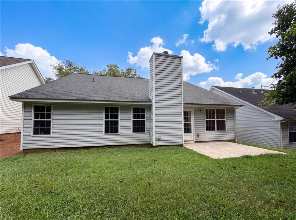 3 bedroom, 2 bathroom, 1,538 sq ft single family residence under contract at 55 Lassiter Drive, Covington, GA 30016 — photo 5